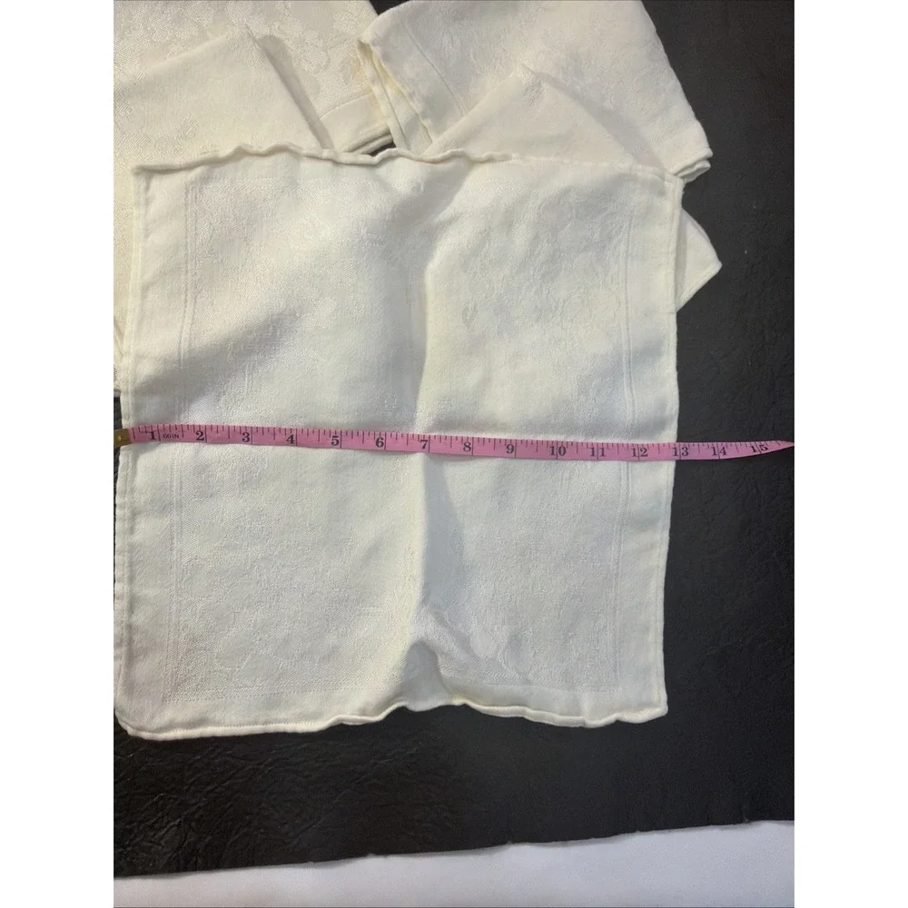 Set of 5 Vintage Linen Napkins Floral‎ Table Linens, Bread Basket, Clean 377